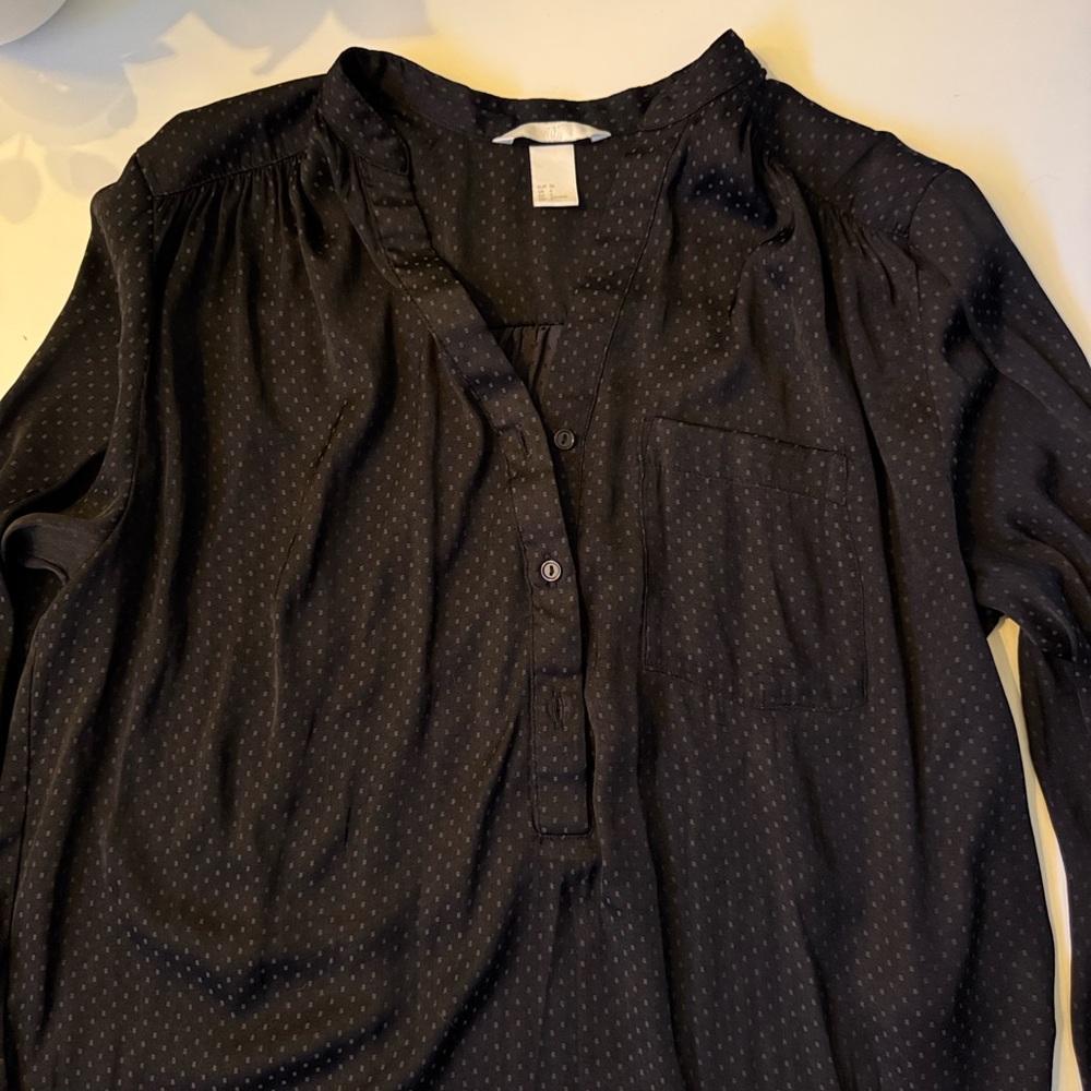 H&M Black Blouse with Subtle Pattern